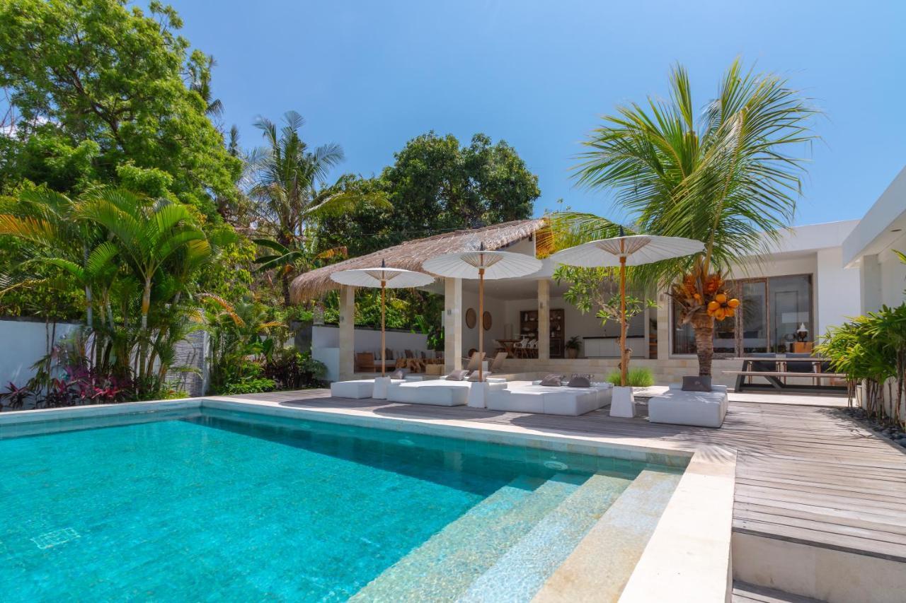 Villa Rasa Senang, With Private Cook And Pool Karangasem Exterior foto