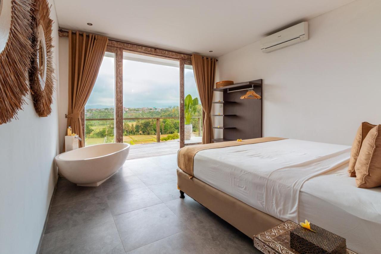 Villa Rasa Senang, With Private Cook And Pool Karangasem Exterior foto