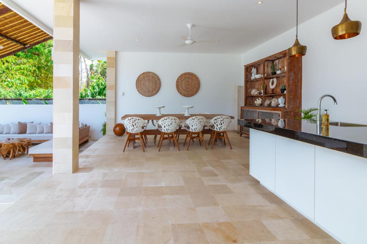 Villa Rasa Senang, With Private Cook And Pool Karangasem Exterior foto