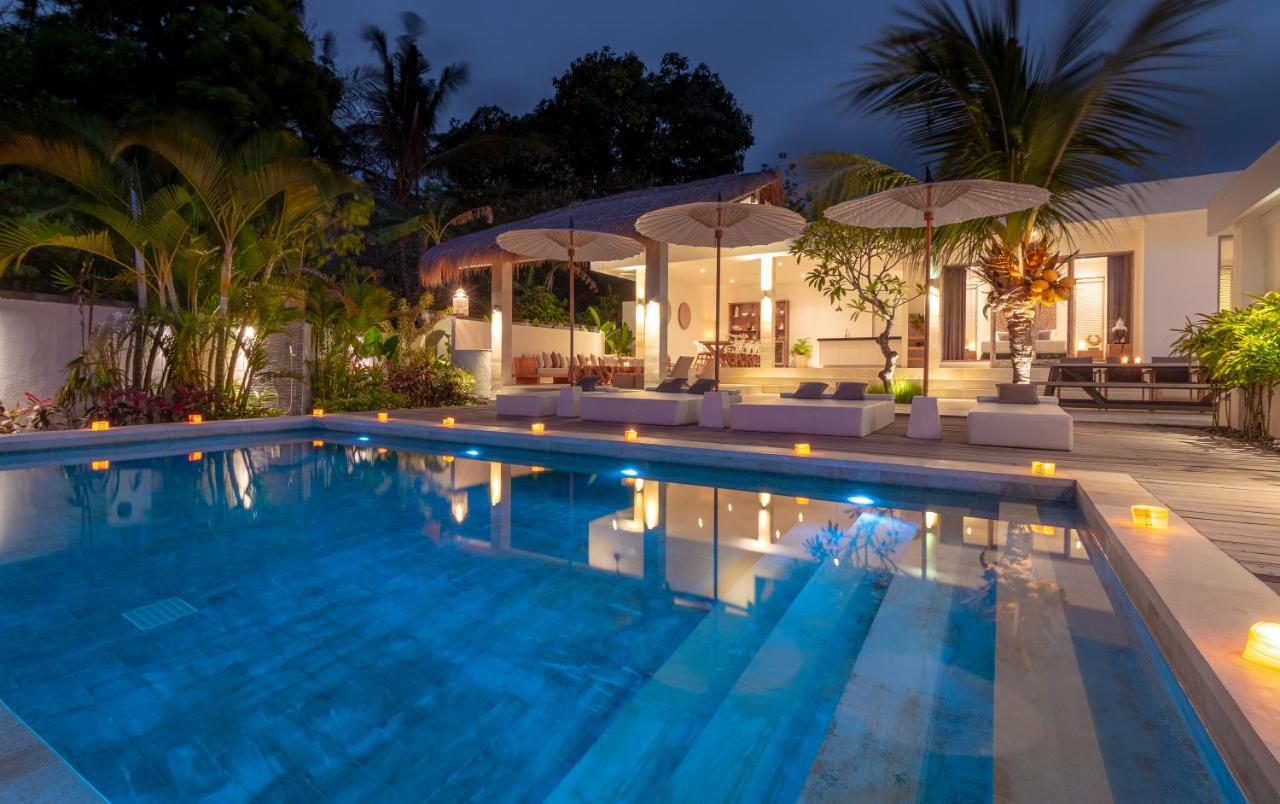 Villa Rasa Senang, With Private Cook And Pool Karangasem Exterior foto